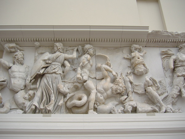 berlin_pergamon_altar1