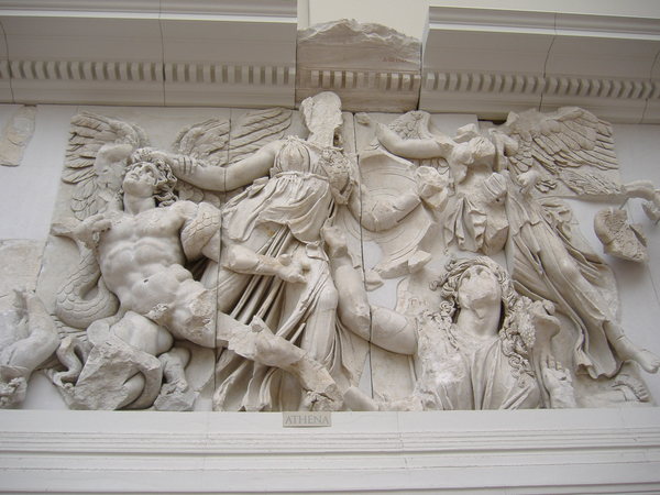 berlin_pergamon_altar2