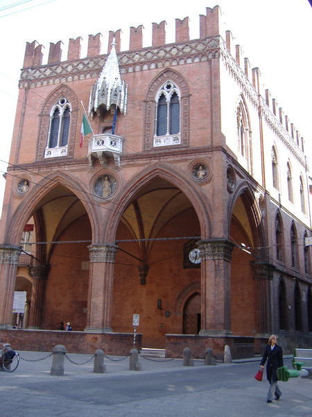 bologna_building