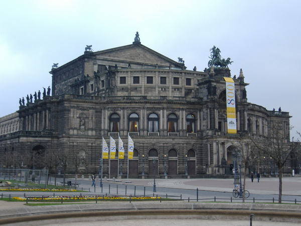 dresden_altstadt_oper