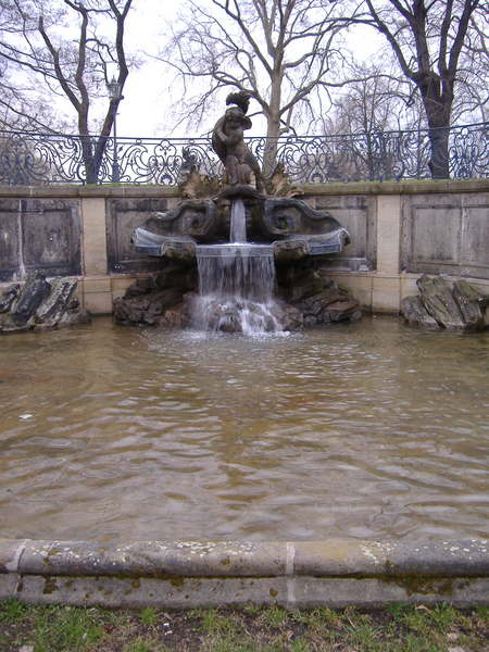 dresden_park_fountain2