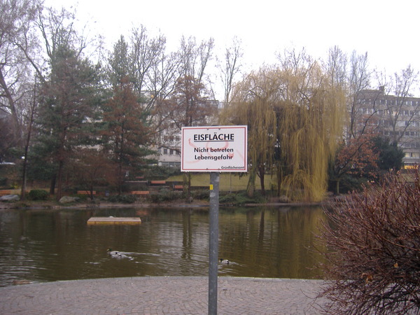 frankfurt_park_sign