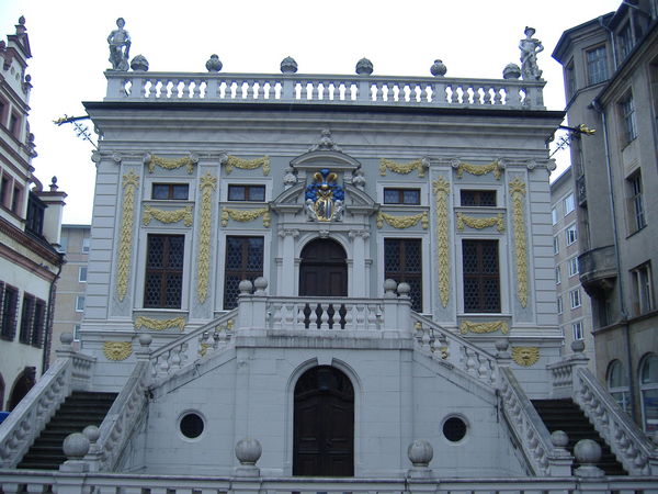 leipzig_rathaus_nearby