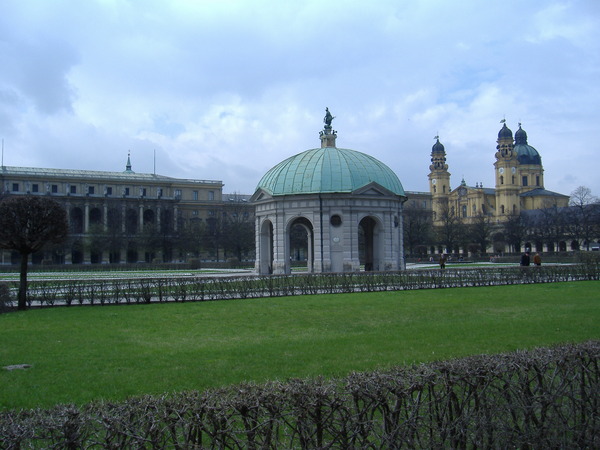 munich_residenz_diane