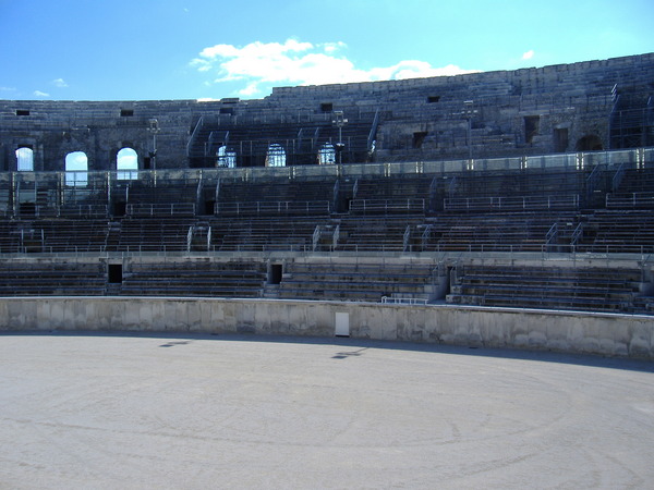 nimes_arena_inside1