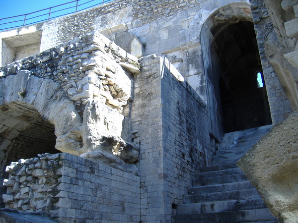 nimes_arena_inside2