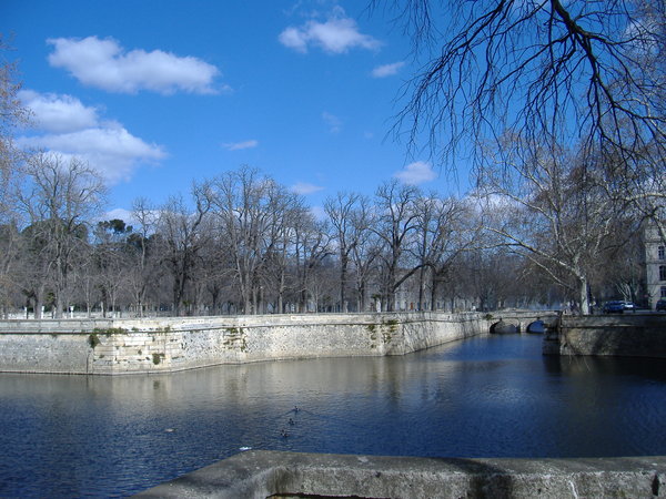 nimes_waterway