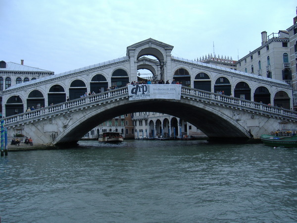 venice_canal_rialto