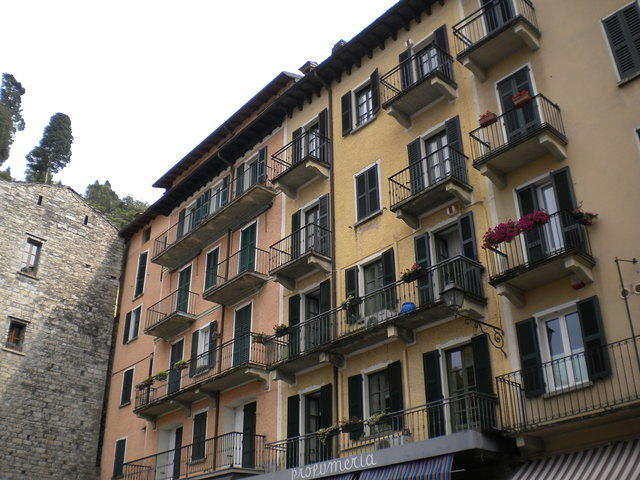 Europe 2009 350.jpg