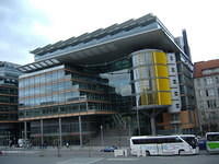 berlin_postdamer_building2