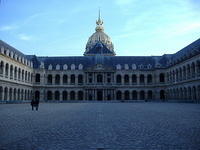 dijon_invalides_court2