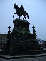 dresden_statue_john