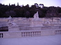 nimes_jardin1