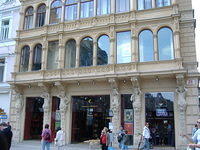 vienna_walk_bookstore